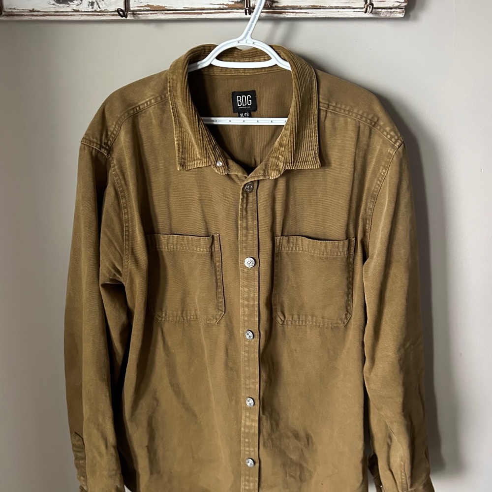 Men's BDG Brown Shacket w/Corduroy Collar - Size Extra Large